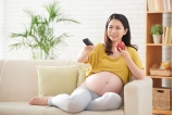 ?孕期這些食物千萬別吃，再饞也要忍??！